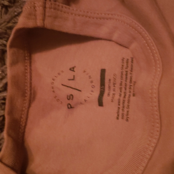 Brown mushrooms shirt - Picture 2 of 2